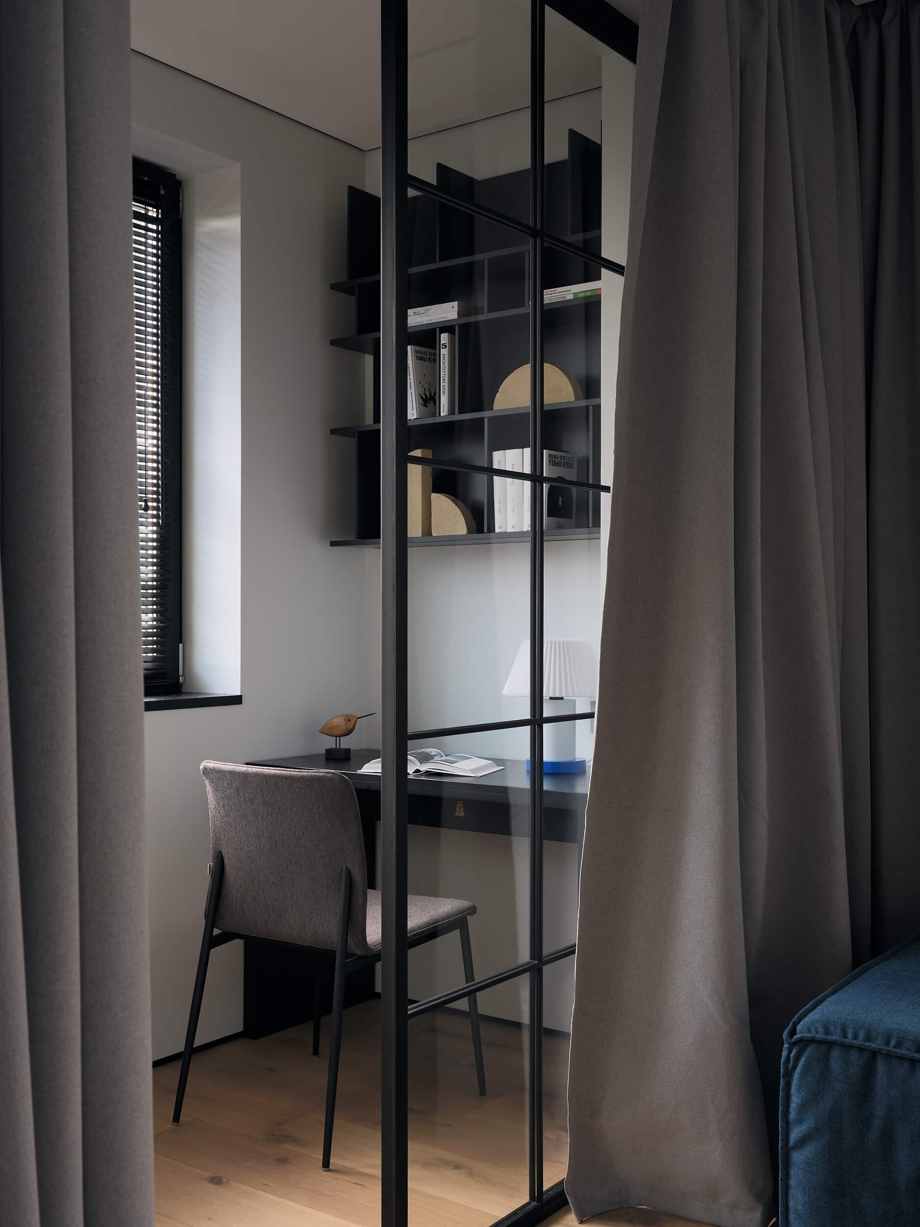 Sailing Office Front